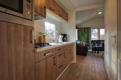 Mobilheim zu Mieten an Badesee Niederlande 1 Stunde vom Ruhrgebiet nahe Arnheim