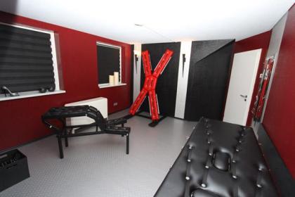 Terminwohnung-Stundenapartment-Stundenhotel-Erotikzimmer