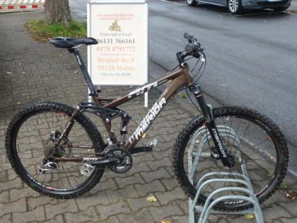 (154) 27 Gang 26 Zoll Rh 43 MERIDA FULLY Rahmen ALU mit Scheibenbremsen incl Ölb