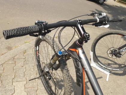 (202) 30 Gang KTM Phinx 26 Zoll Gabel u Sattel gefedert