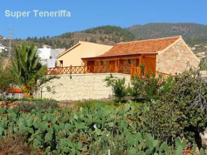 Kanaren Insel Teneriffa Ferienhaus Madera mit Pool für 2 Personen 