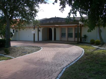 Florida, Haus mit Schwimmbad, Garten und Garage fuer 2 Fahrzeuge