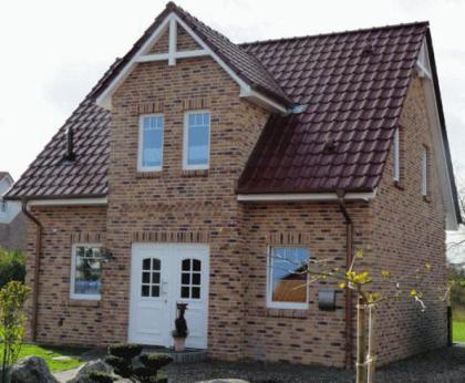 Traum Ferienhaus an der Ostsee,mit WLAN,Sauna,Kamin,Strandkorb,200 m zum Strand