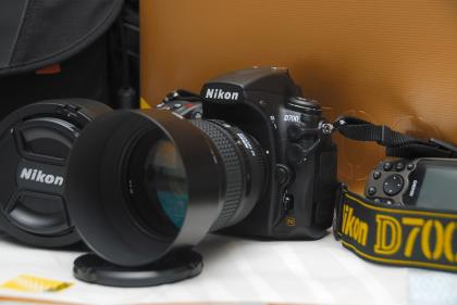  Nikon D700 + AF-S VR 24-120mm lens
