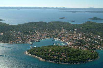 Urlaub für 2-3 Personen in Dalmatien/ Kroatien - facebook/ apartmentsstrbac