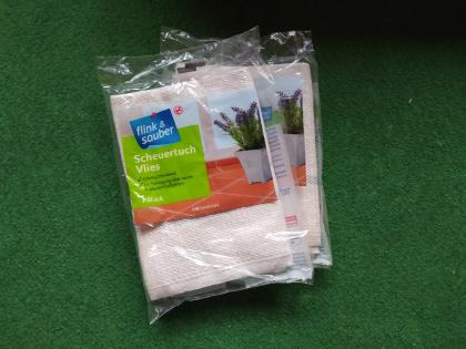 2 x Scheuertuchvlies