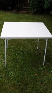 Gartentisch