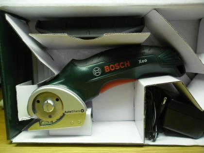 BOSCH - Akku-Universalschneider Xeo - neu -