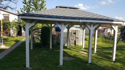 PERGOLEN GARTENHAUS GARTENLAUBE KLEBEDACH HOLZ BITUMENSCHINDELN LOMZA 3, 5x4, 5c