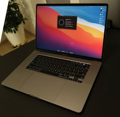 Apple MacBook Pro 16