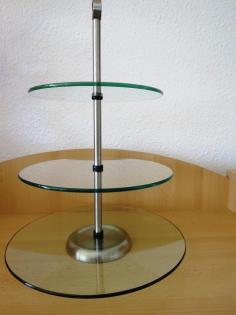 Geschirr: Etagere mit 3 Ebenen aus Glas und Edelstahl, € 20, -