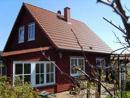 Ostsee-Ferienhaus Nils Holgersson mit WLAN, Sauna, Kamin und Meerblick