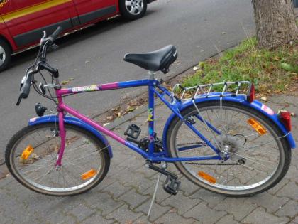 (63) 18 Gang 26 Zoll Rh 55 MOUNTAIN Qualität mit Beleuchtung