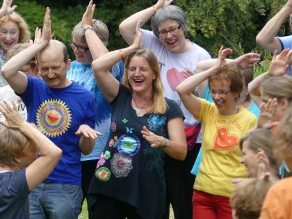 Lachyoga-LEHRER/ in Level 2 - 27.4. - 1.5.2021