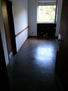 Zu vermieten, Lagerhalle, Stellplatz, Abstellraum .Lager Herborn