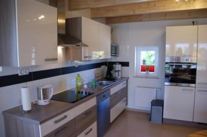 Ostsee-Ferienhaus Störtebeker mit Meerblick, Sauna und Kamin