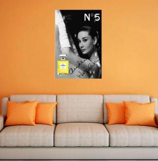 AUDREY HEPBURN Chanel No. 5. Souvenir, Geschenk, Rarität, Deko.