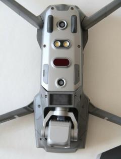 DJI Mavic 2 Pro Drohne mit Smart Controller und Fly More Kit