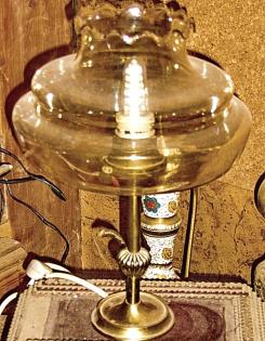 Alte lampe bernsteinfarben