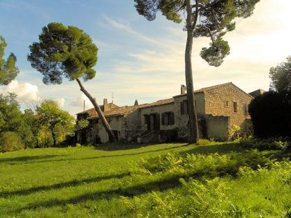 Dorfhaus mit großem Garten