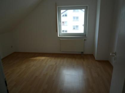 Unglaublich! 3 ZKB-Wohnung mit neuer Einbauküche, Balkon, Gartennutzung in Dieme