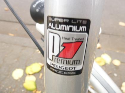 (11) 7 Gang Rücktrittsbremse 28 Zoll Rh 49 Gabel und Sattel gefedert Alu Rahmen