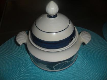 V & B Blue Cloude  