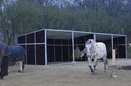 Die ganz besondere mobil zerlegbare Weidehütte in vielen Größen