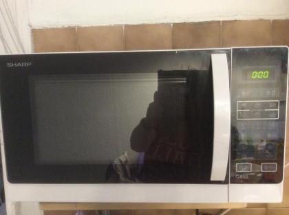 Sharp Mikrowelle mit Grill