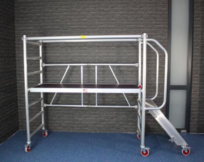 JUMBO Rollgerüst, Zimmerfahrgerüst mit Treppe und Geländer - NEU