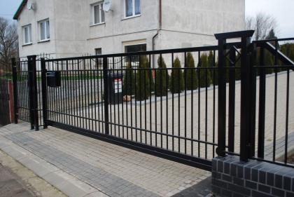 Metallzaun aus Polen Schmiedeeisen Schiebetor Elektrisch Hoftor