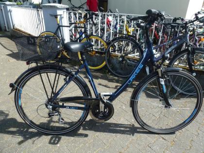 (76) 21 Gang 28 Zoll Gabel u Sattel gefedert mit Nabendynamo