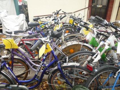 (13) 1 Gang 28 Zoll sehr tiefer Einsstieg eine Rarität