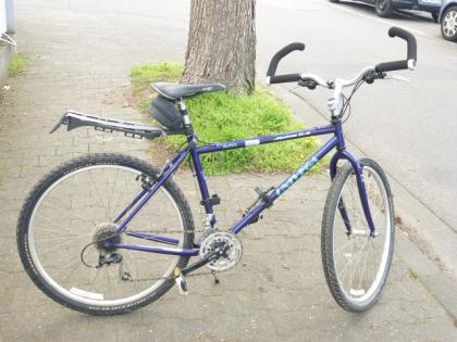 (226) 21 Gang 26 Zoll Rh 46 Gabel sehr leicht