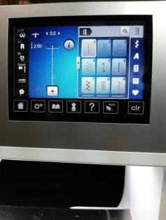 Bernina B 740 Nähmaschine Neuwertig