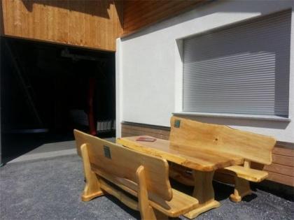 Holzmöbel, Gartenmöbel, Einrichtungen vom Hersteller SONDERANGEBOT