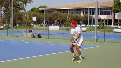 Tennis Camp & Mini-Tennis + Sprachkurs für Kinder in Alicante (Spanien)