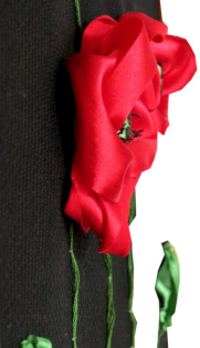Kunst: Handgemachte dreidimensionale Bandstickerei aus Satin und Chiffon. € 70, 
