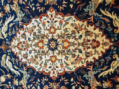 Orientteppich Teheran mit Seide 100 J. alt. T085
