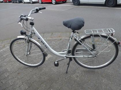 (1) 8 Gang Rücktrittsbremse 28 Zoll Rh 50 Gabel u Sattel gefedert