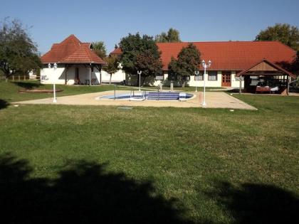 Hotel mit eigenem Thermalbrunnen und mit 2,2ha Gebiet in Ungarn, in Somogy Bezir