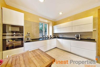 Villa im Herrenhausstil Nähe Palma de Mallorca zu verkaufen