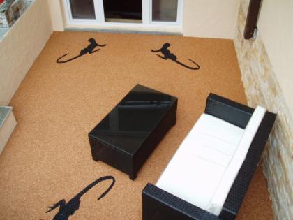 Steinteppich Kieselboden oder Gummiboden selber verarbeiten