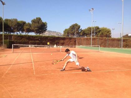 Tennis Camp & Mini-Tennis + Sprachkurs für Kinder in Alicante (Spanien)