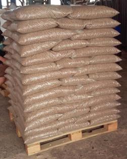 Holzpellets DIN plus.