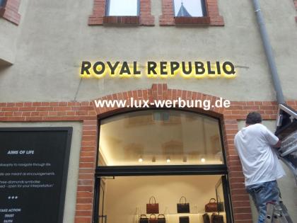 Werbeanlagen Lichtanlagen leuchtreklame Leuchtwerbung Außenwerbung Leuchtbuchsta