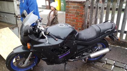 Motorrad SUZUKI (J) 600cm² Top zustand