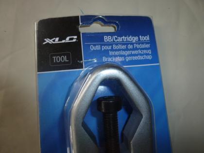 (91) XLC UNIVERSALSCHLÜSSEL für ZAHNKRANZABDREHN