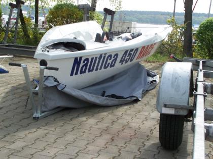 14 kn schnelle Segeljolle, Nautica 450 Race   