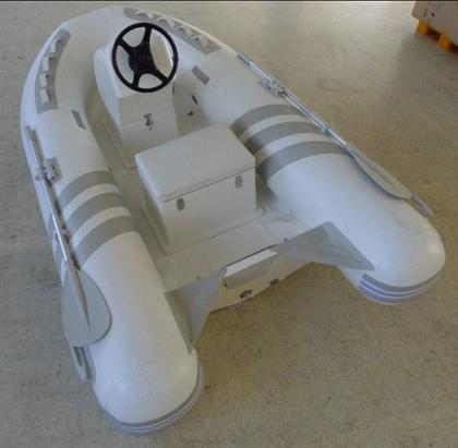 RIB-400 Boot. Länge 4m, Breite 1,80m, ab €970 NEU